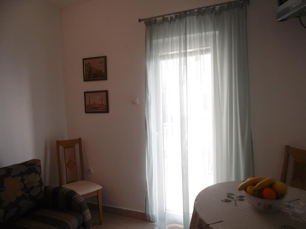 Apartments Slavica Jovanovic Sveti Stefan Oda fotoğraf