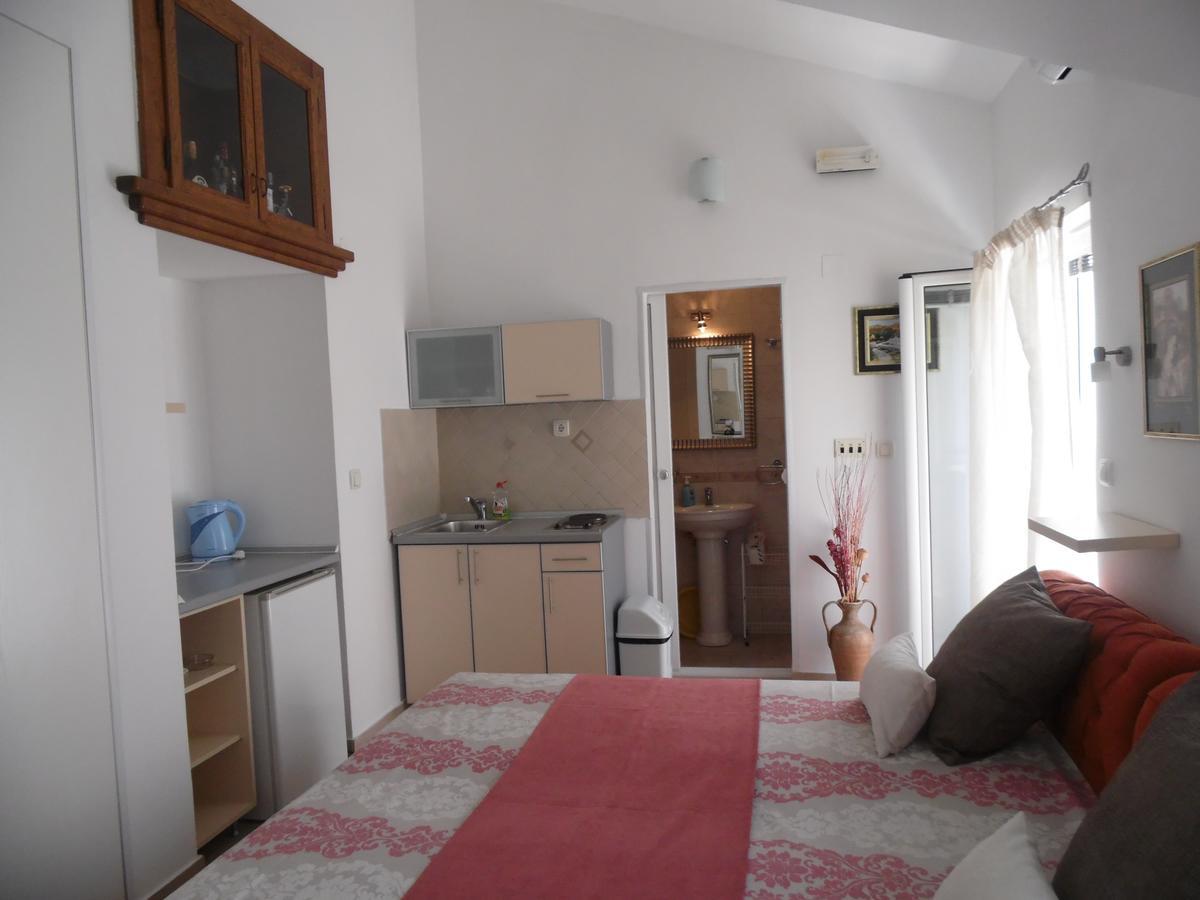 Apartments Slavica Jovanovic Sveti Stefan Dış mekan fotoğraf