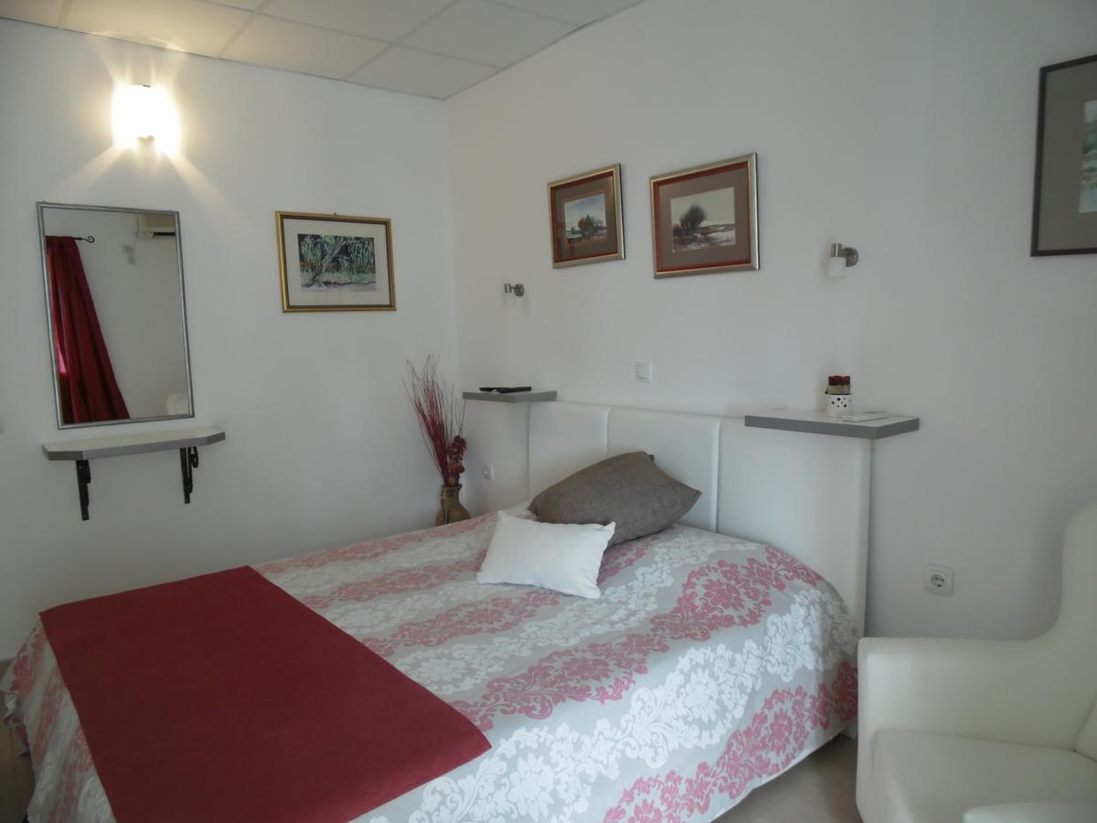 Apartments Slavica Jovanovic Sveti Stefan Dış mekan fotoğraf