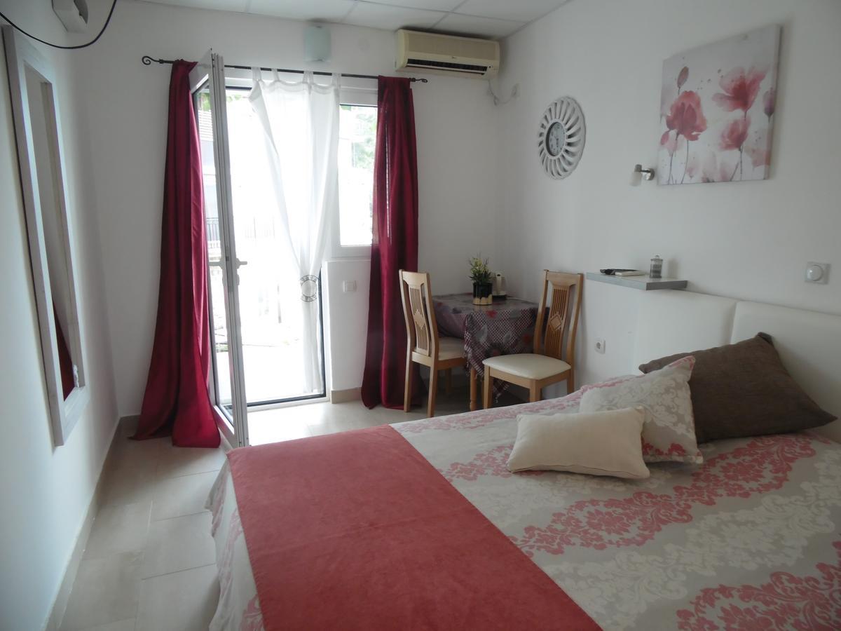 Apartments Slavica Jovanovic Sveti Stefan Dış mekan fotoğraf